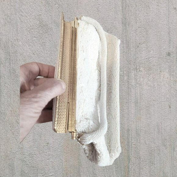 Vintage White Pearl Seeded Fashion Elegant Evening Handbag - Picture 5 of 6